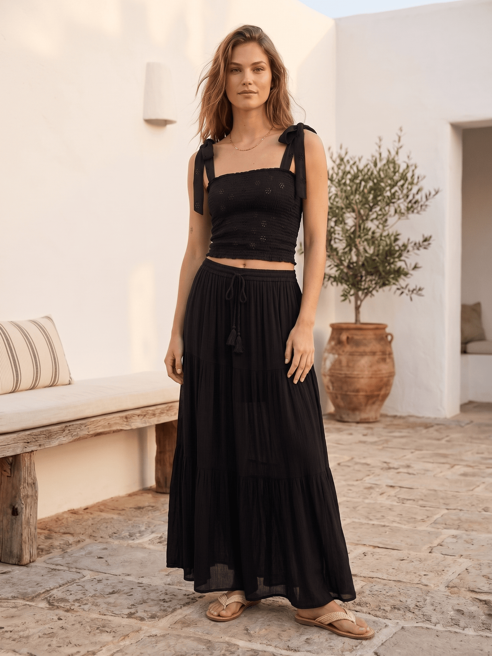 1 Liso Falda Larga Reina Black - Imagen 1